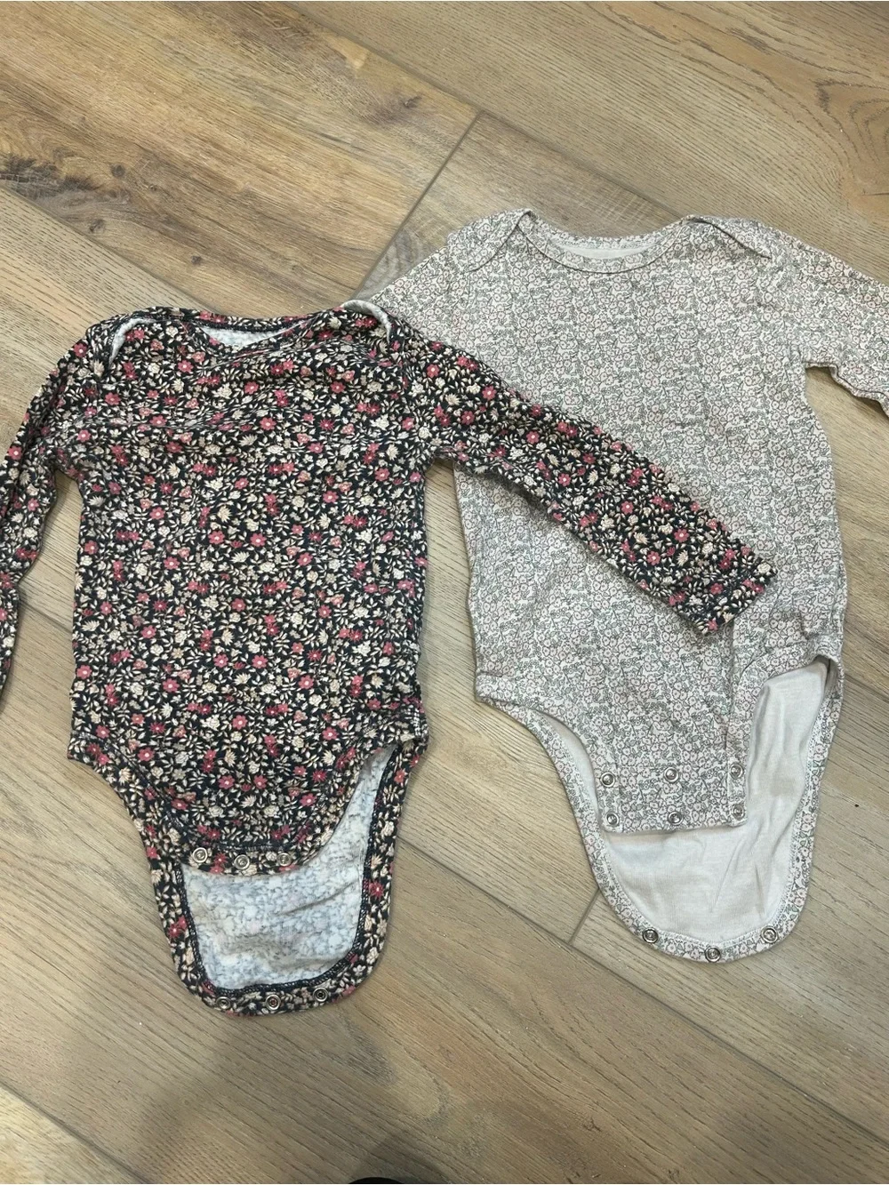 24 month long sleeve onesies